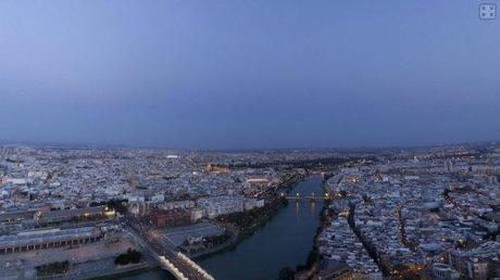 Siviglia, la città più narcisista di Spagna, senza belvedere per ammirarsi. Ma adesso arriva la Torre Pelli