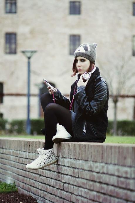 headphones, Pioneer, Coat, Sporty, Sneakers, Studs, Black, Panda, Beanie