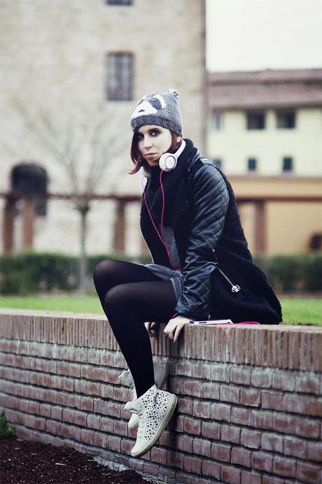 headphones, Pioneer, Coat, Sporty, Sneakers, Studs, Black, Panda, Beanie