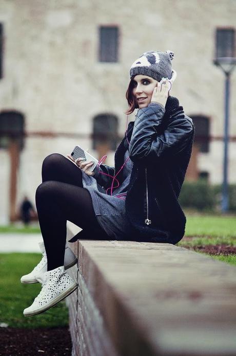 headphones, Pioneer, Coat, Sporty, Sneakers, Studs, Black, Panda, Beanie