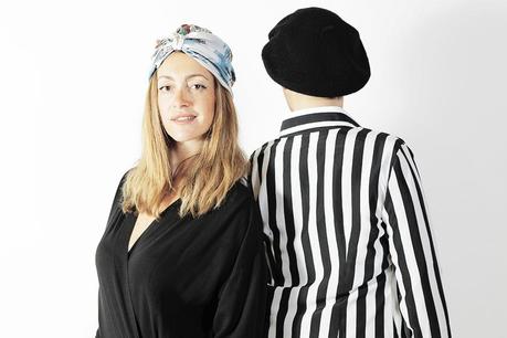 Smilingischic-nara-camicie, fashion blog, shooting per Nara camicie , Bonjour... I LOVE stripes and you?, strips, black and white, sorriso, basco con scritta bonjour , Giulia Bruni, turbante, Smilingischic-nara-camice-1001