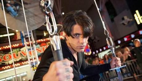 L'illusionista Criss Angel porta in prima tv su Sky Uno HD l'ebbrezza del brivido