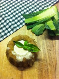 TORTINO DI BROCCOLO CON FONDUTA ALL' ASIAGO