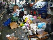 Nuova tappa della manifestazione quartiere discarica". siamo cuore aurelio