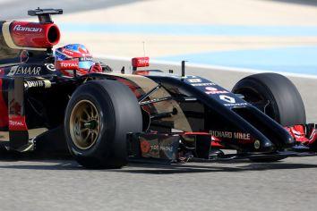 Lotus-E22_Test_day1_Bahrain_2014 (3)