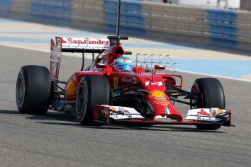 Fernando-Alonso-Ferrari_Test_day1_Bahrain_2014 (9)