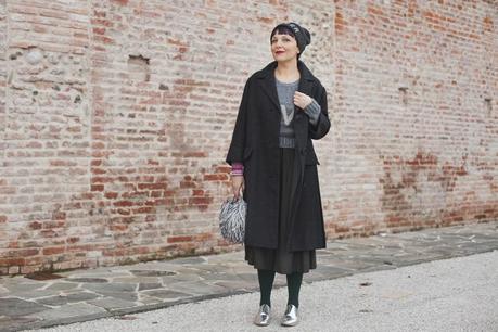 Smilingischic, fashion blog, Sandra Bacci, Whatever, gray , love, outfit, 