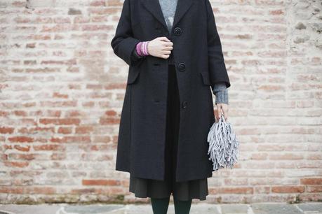 Smilingischic, fashion blog, Sandra Bacci, Whatever, gray , love, outfit, dettagli 