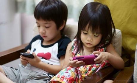 modalità bambini samsung galaxy s5 600x367 Samsung Galaxy S5 avrà una modalità bambini? news samsung galaxy s5 samsung modalità bambini samsung galaxy s5 600x367 Samsung Galaxy S5 avrà una modalità bambini? news samsung galaxy s5 samsung