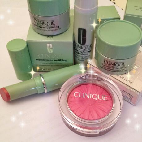 BEAUTY NEWS: Preparatevi a sbocciare! La primavera da Clinique è già arrivata con i nuovi CHEEK POP.