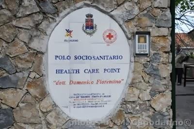 POLOSOCIOSANITATIO di POSITANO ...Oggi le ecografie ...