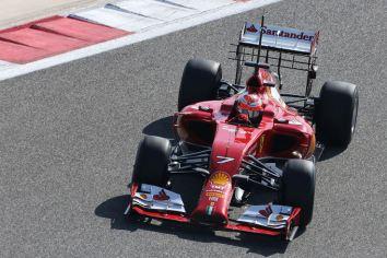 Raikkonen_Test_day3_Bahrain_2014 (3)