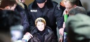 UCRAINA: Yanukovych dichiarato decaduto, Tymoshenko scarcerata. Tutti gli aggiornamenti