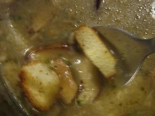 ZUPPA D'AUTUNNO CON CROSTINI