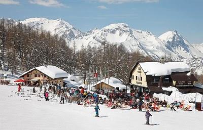 VIA LATTEA: 400 KM DI PISTE