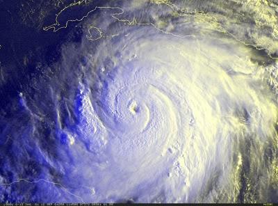 UNA SUPER TEMPESTA POTREBBE ABBATTERSI SULLA CALIFORNIA