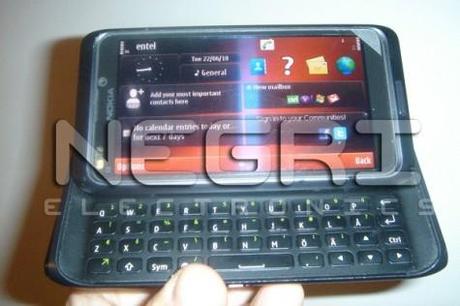 Nokia E7