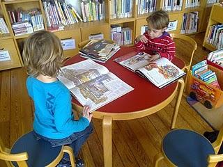 PUBBLICA  MENTE ovvero PICCOLO E' BELLO