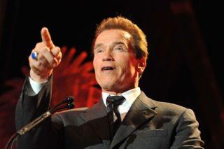 Arnold Schwarzenegger, la Madre Pensava Fosse Gay