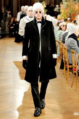 Pacchi di stile con Thom Browne, direttamente da Parigi! Pacchi di stile con Thom Browne, direttamente da Parigi!