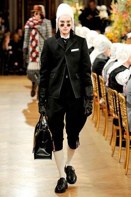 Pacchi di stile con Thom Browne, direttamente da Parigi! Pacchi di stile con Thom Browne, direttamente da Parigi!
