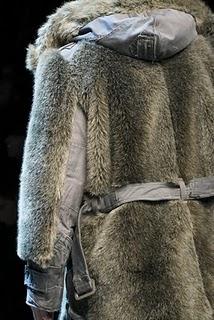 Dolce & Gabbana: Dettagli di 'Sartoria Eccentrica'