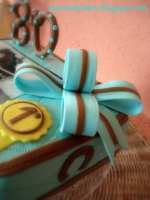 Memory box cake