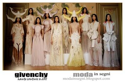 GIVENCHY HAUTE COUTURE SPRING SUMMER 2011