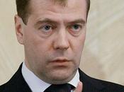 presidente russo medvedev accusa responsabili della sicurezza dell’aeroporto mosca l’esplosione bomba