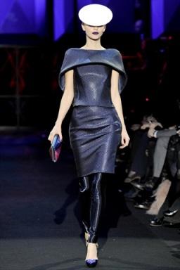 Giorgio Armani Privé Haute Couture Spring 2011