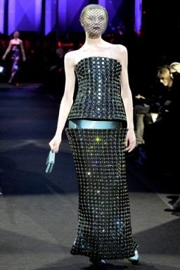 Giorgio Armani Privé Haute Couture Spring 2011