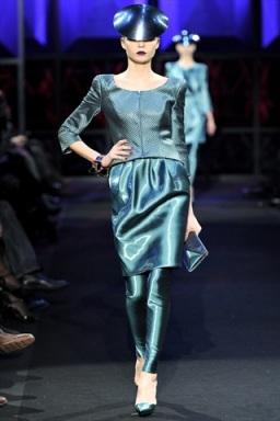 Giorgio Armani Privé Haute Couture Spring 2011