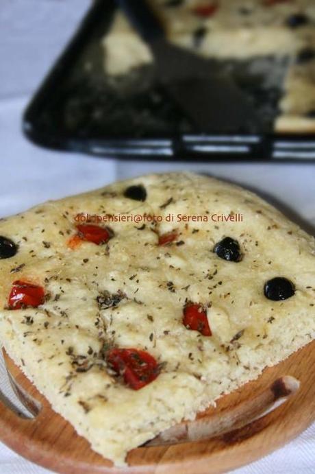 FOCACCIA PUGLIESE