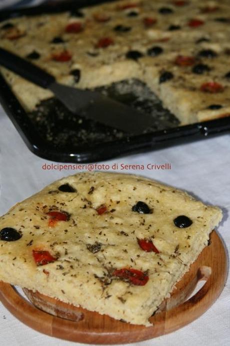 FOCACCIA PUGLIESE