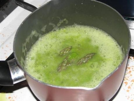 Zuppa di grano saraceno agli asparagi light