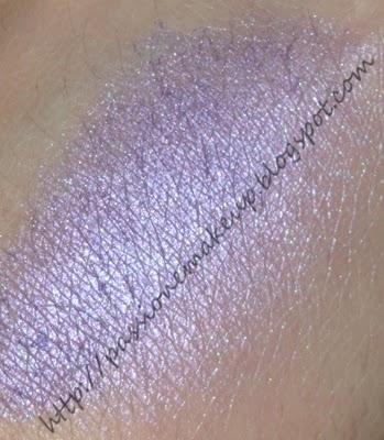 Swatches Ombretti Mono Essence