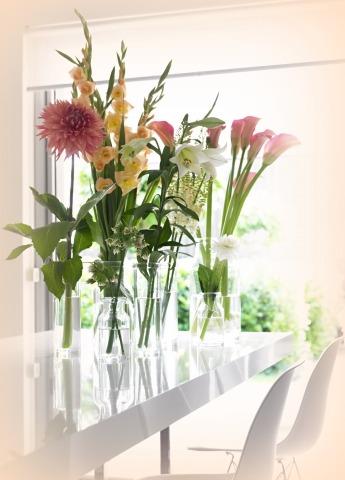 FLORAL DESIGN & ELEGANCE INTERIORS