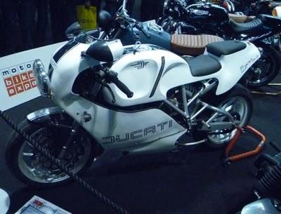 Motor Bike Expo Show 2011