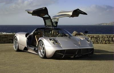 Pagani Huayra- Photos and Videos HD 2011