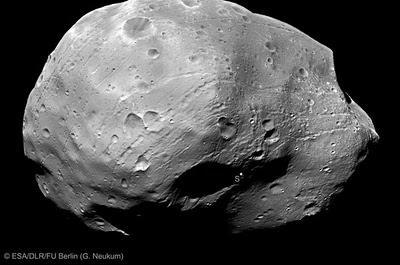 Immagini dallo spazio della settimana spazio Phobos