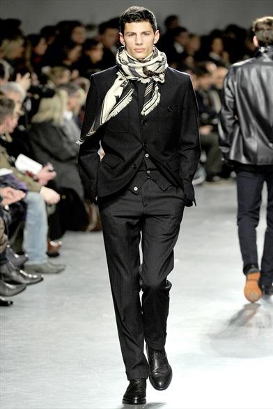 Hermès runway ss 2011 men