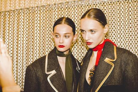 a prada-rtw-fw2014-backstage-13_175405977177.jpg_carousel_parties