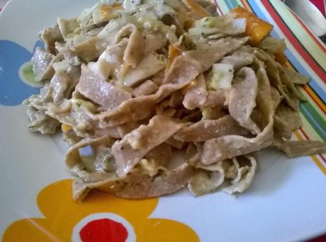 TAGLIATELLE INTEGRALI AL PESTO DI CARCIOFI,MELA E POLPA DI GRANCHIO