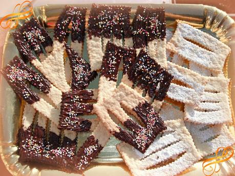 Chiacchiere di carnevale mascherate di golosità! (versione al forno)