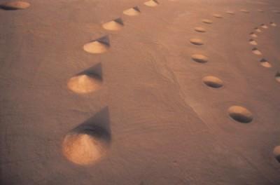 DESERT BREATH – Land art le splendide figure geometriche nel deserto +Foto e Video