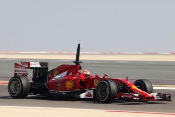 Raikkonen-Ferrari_Test_day4_Bahrain_2014 (4)