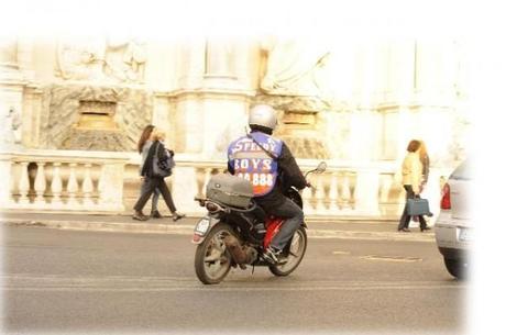 Portici da il via all’esperimento “Pony express”