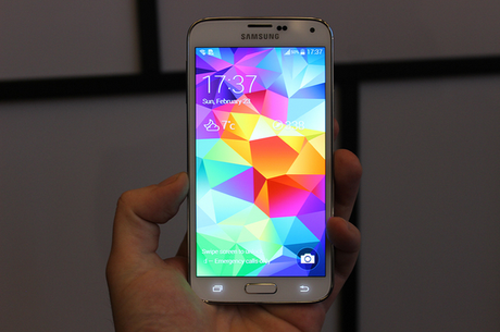 Samsung presenta il nuovo Galaxy S5