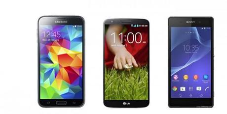 Samsung Galaxy S5 vs Sony Xperia Z2 vs LG G2 600x303 Samsung Galaxy S5 vs LG G2 vs Sony Xperia Z2: confronto delle specifiche news  Sony Xperia Z2 samsung galaxy s5 LG G2 