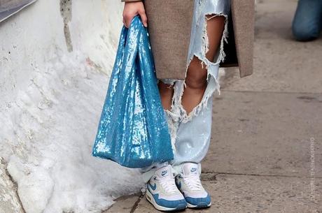 In the Street...Jeans strappati...For vogue.it